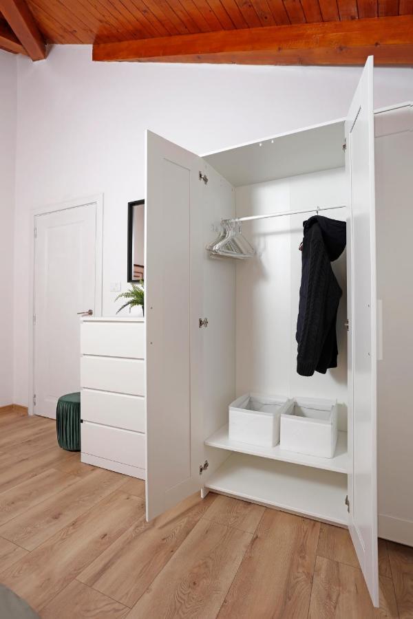 Apartament One *